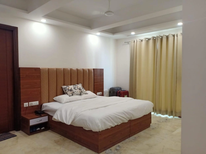 Premium room