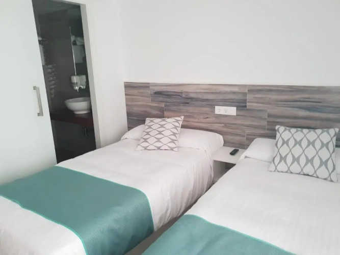 Standard Twin room
