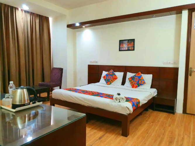 Merriment Alpha Hotel At Noida