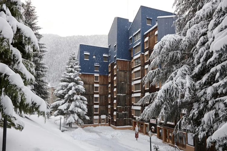 Saumet by FeelFree Rentals