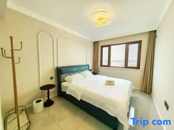 3 Bedrooms Superior Family Attic room