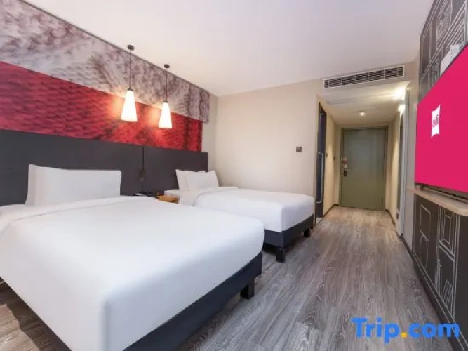 Business Twin room