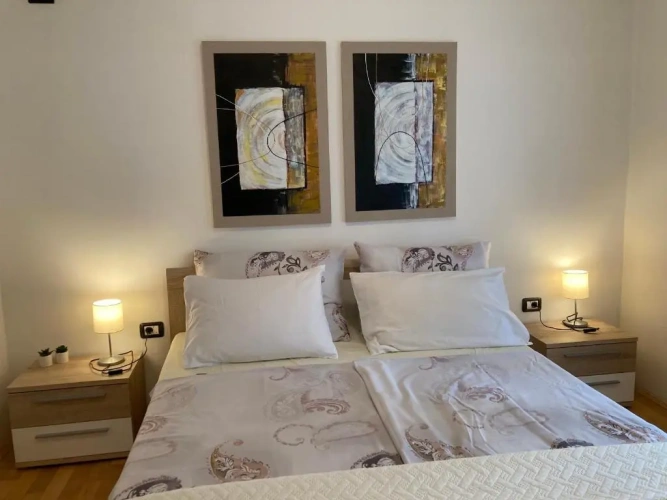1 Bedroom Apartment with balcony