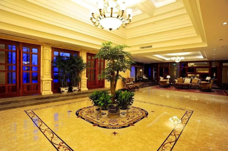 Runhome Hotel