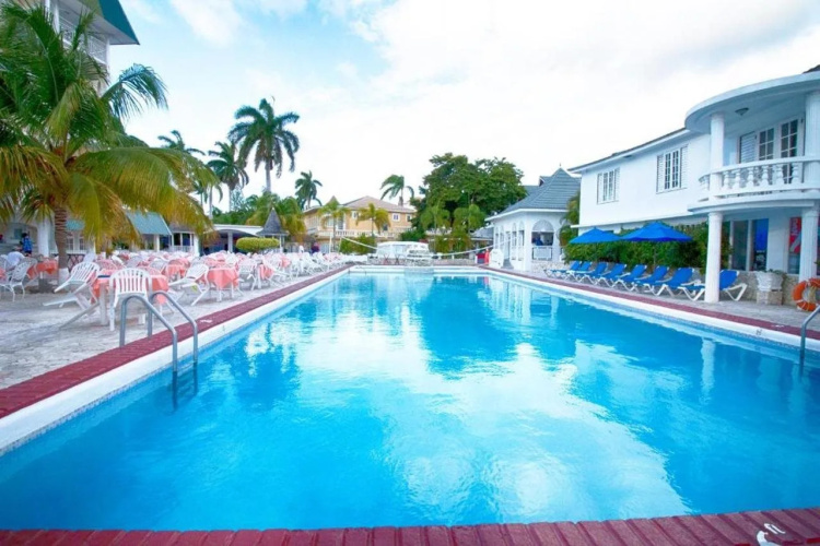 SeaGarden Beach Resort photo 11