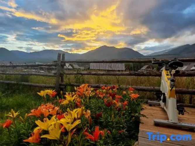 Muye Sijian Homestay