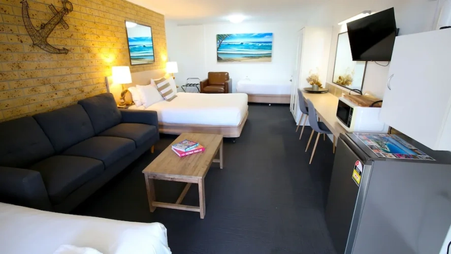 Standard Triple Family room