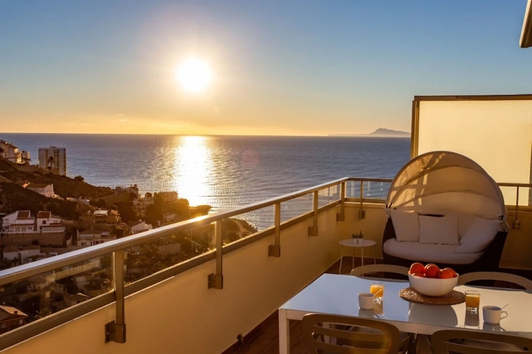 2 Bedrooms Standard Double Penthouse room with balcony and with sea view