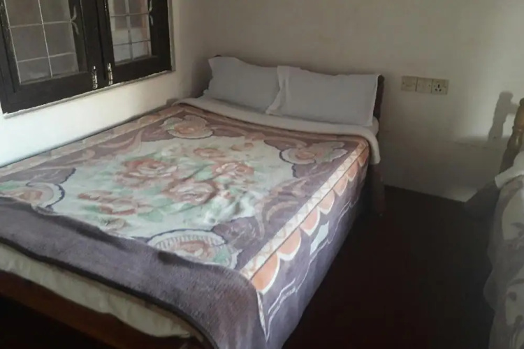 Bonny Guest House