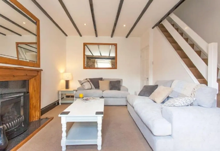 2 Bedrooms Cottage with harbour view