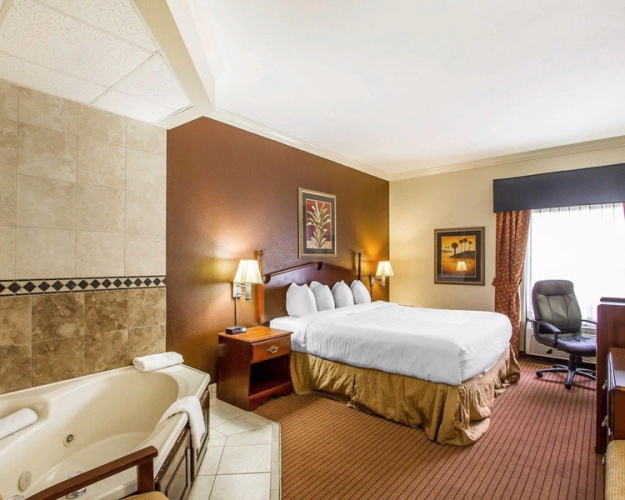 Quality Inn