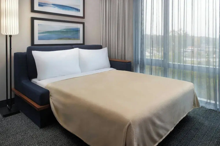Courtyard BY Marriott Atlanta Covington