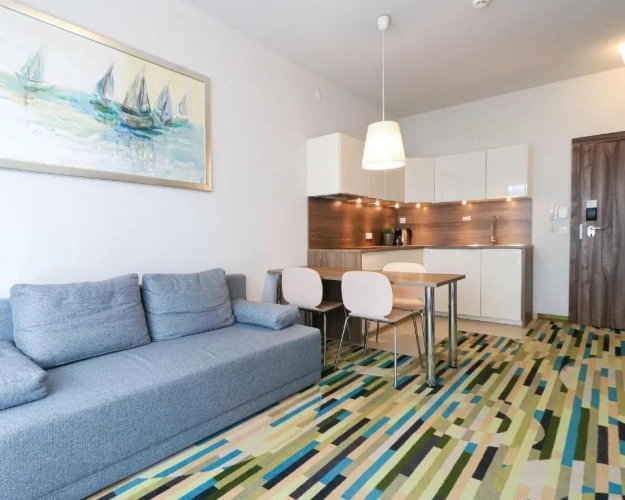 1 Bedroom Apartment