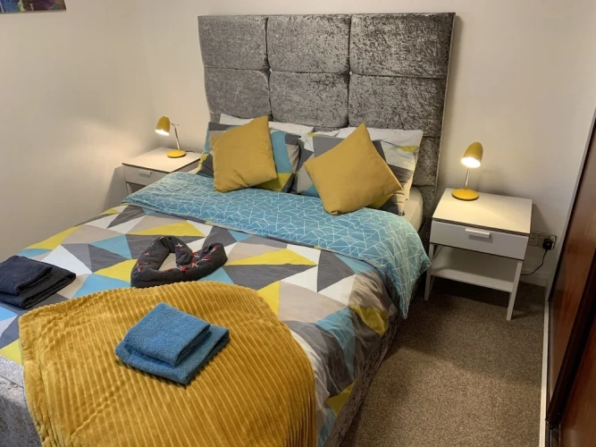 1 Bedroom Apartment