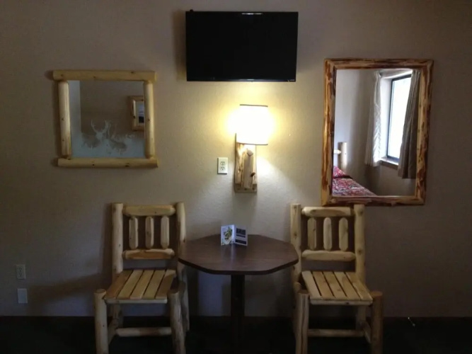 Wildwood Inn