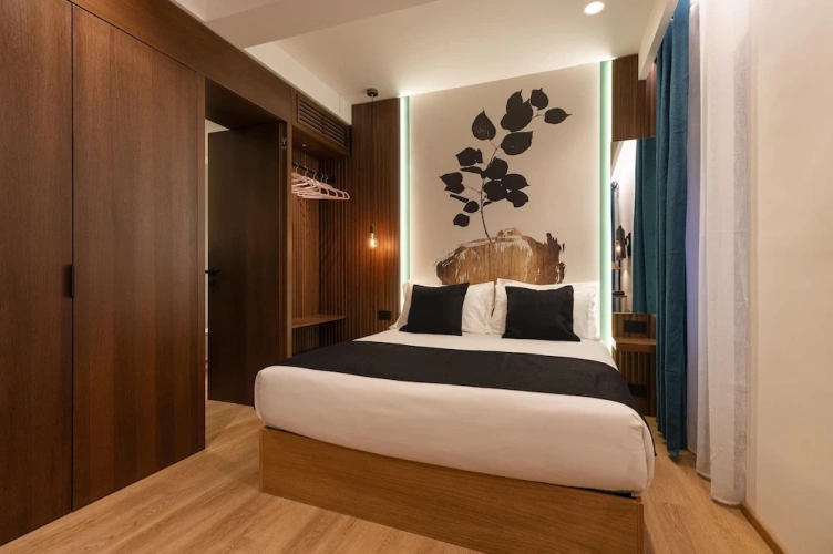 Superior Quadruple room