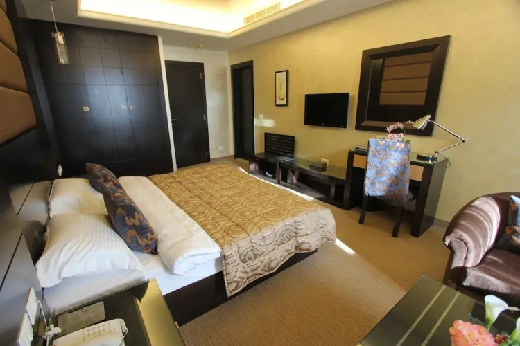 Executive Suite