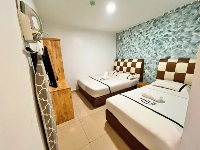 Standard Triple room