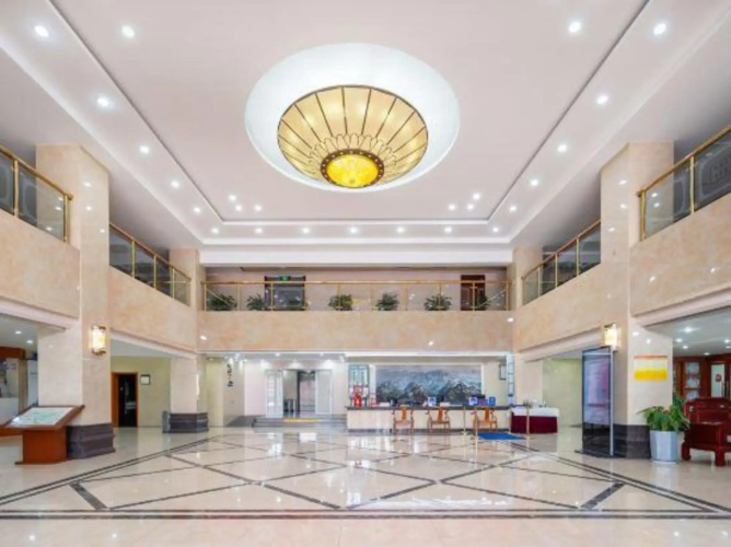 Dong Du Hotel