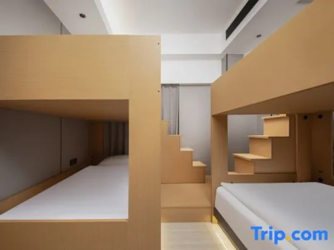 Quintuple Attic Suite
