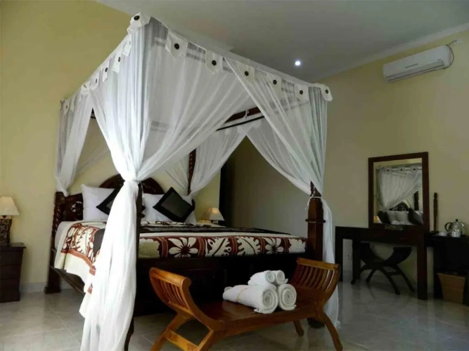 1 Bedroom Bungalow with view