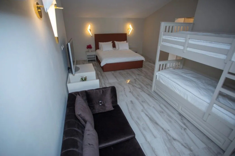Downtown Hotel