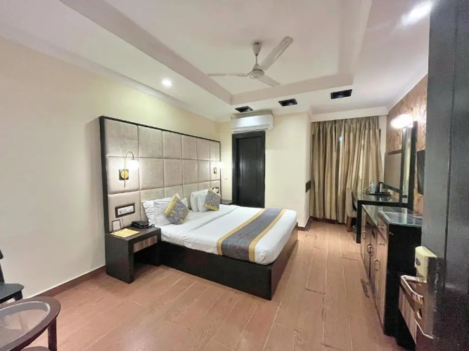 Deluxe Double room