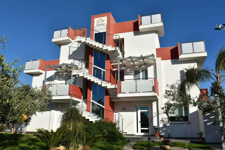 Rainbow resort