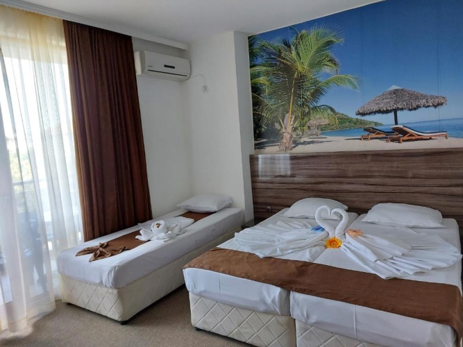 1 Bedroom Apartment with balcony and with view