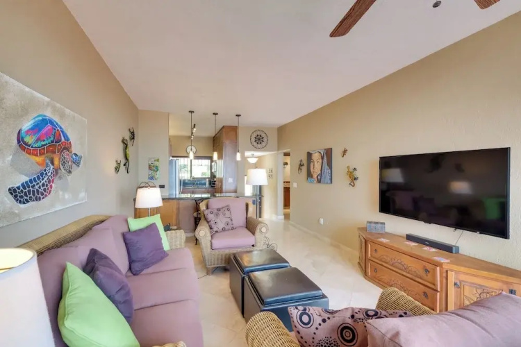 Resort Condo w/ Pool Access & Pacific Ocean Views!