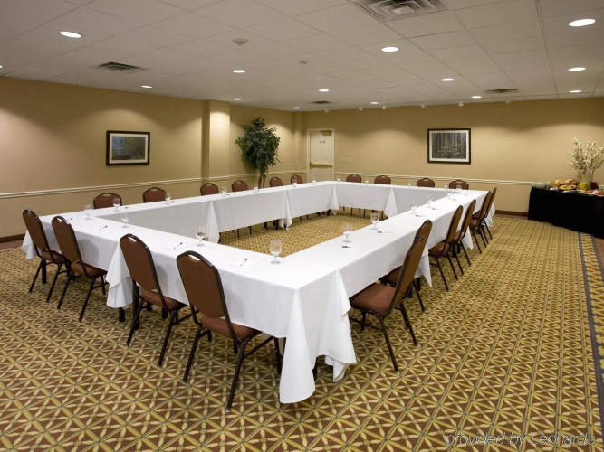 Holiday Inn Express Nashville Downtown photo 37