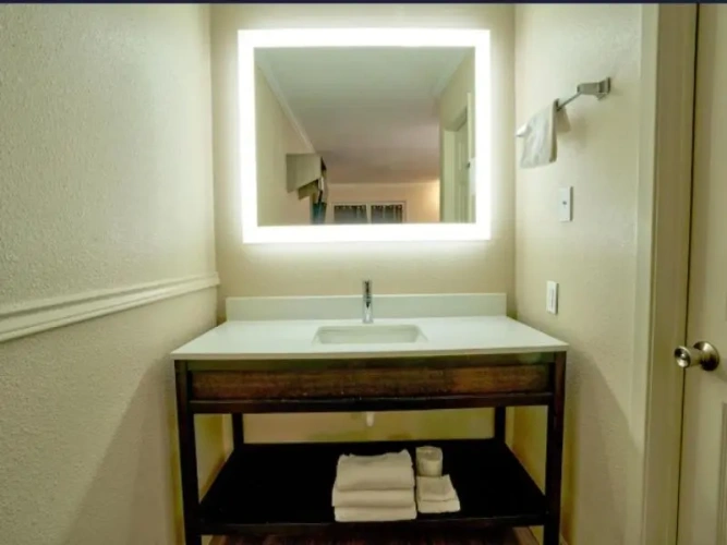 Quadruple Suite with balcony