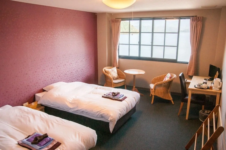 Economy Twin room