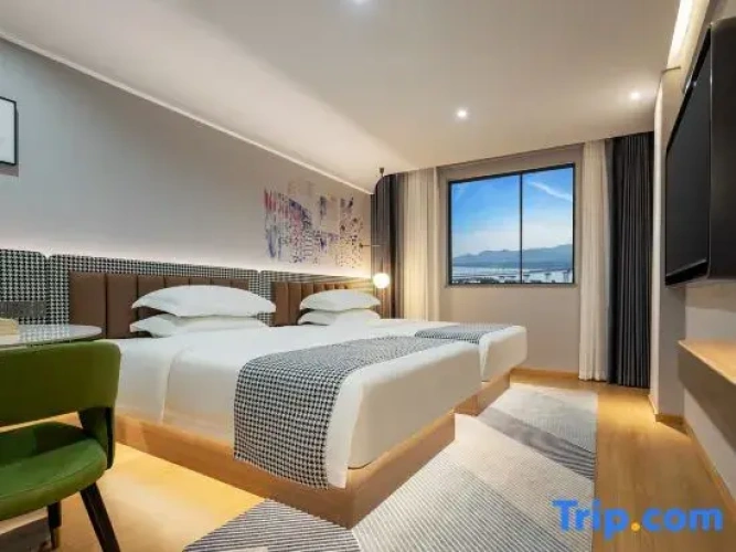 Standard Double room with river view