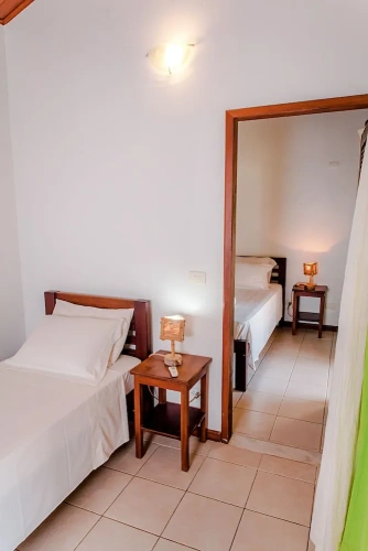 Deluxe Quadruple room with garden view