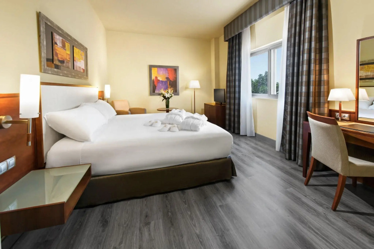 Elba Almería Business & Convention Hotel