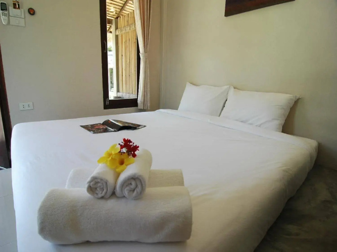 Hutcha Resort Samui