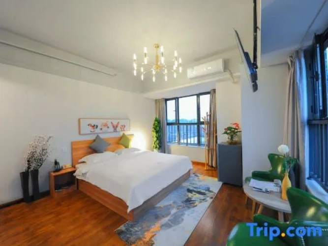 Deluxe Double room with view