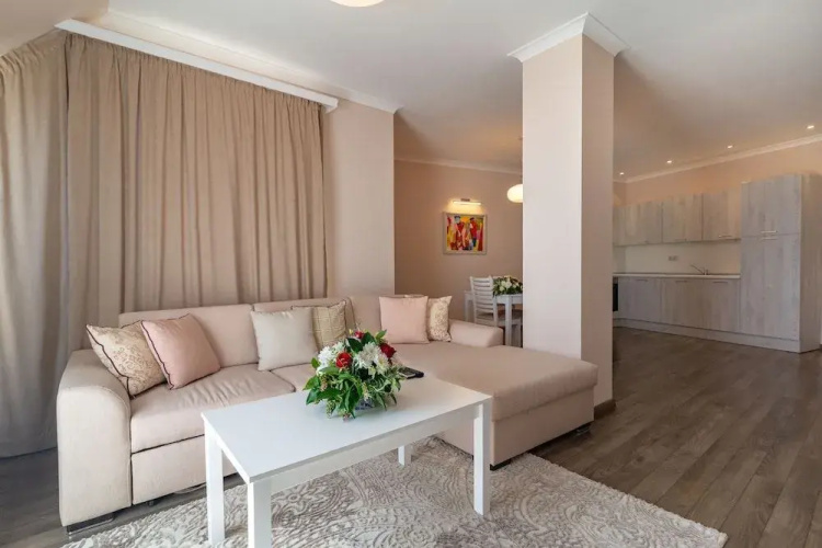 La Mer Residence Beach Apartment
