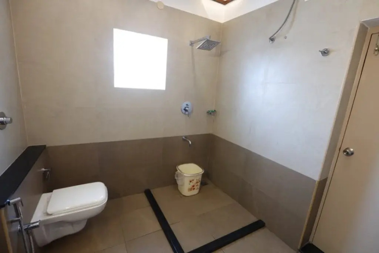 Raj Residency Hotel