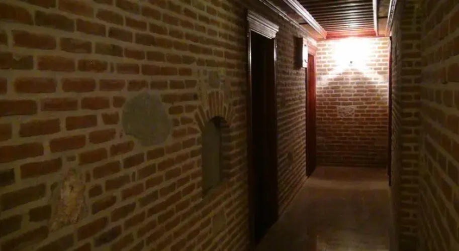 Hayalevi Hotel