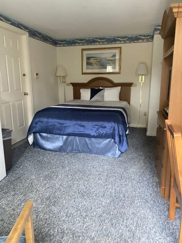 Standard Double room with water view