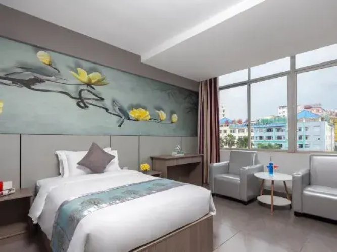 Danzhou Junyi Hotel