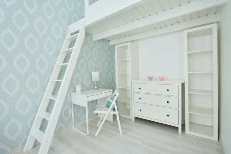 Dob 11 Apartment I.