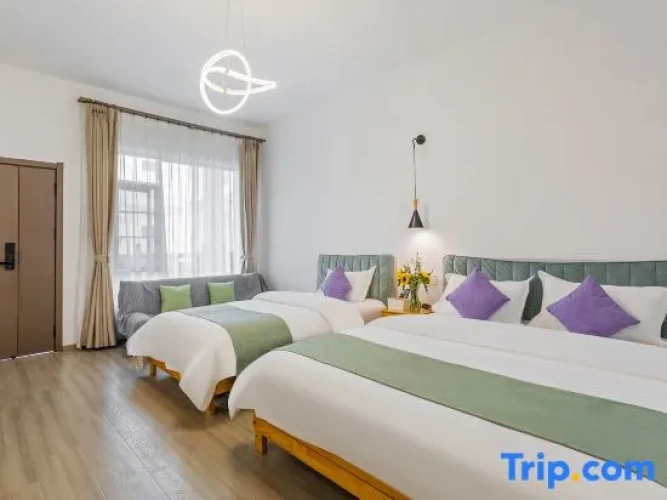 Family Suite with courtyard view