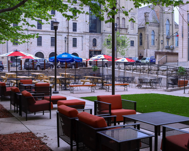 The Brewhouse Inn And Suites photo 20