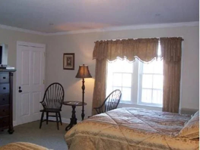 Townsend Manor Inn