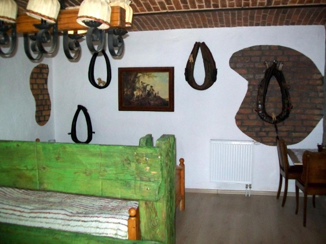 Standard Triple room