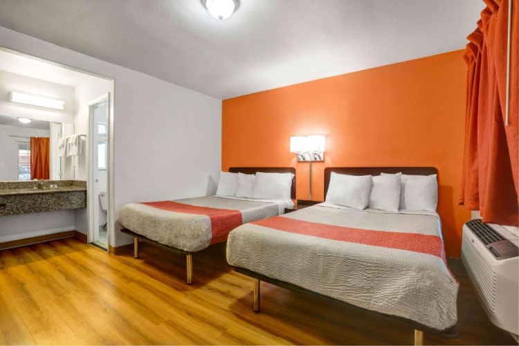 Deluxe Quadruple room