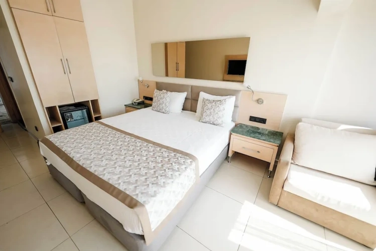 Standard Double room with balcony and with view